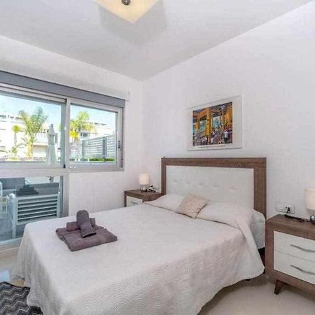 Espanhouse Caroline Bungalow 또레비에하 외부 사진