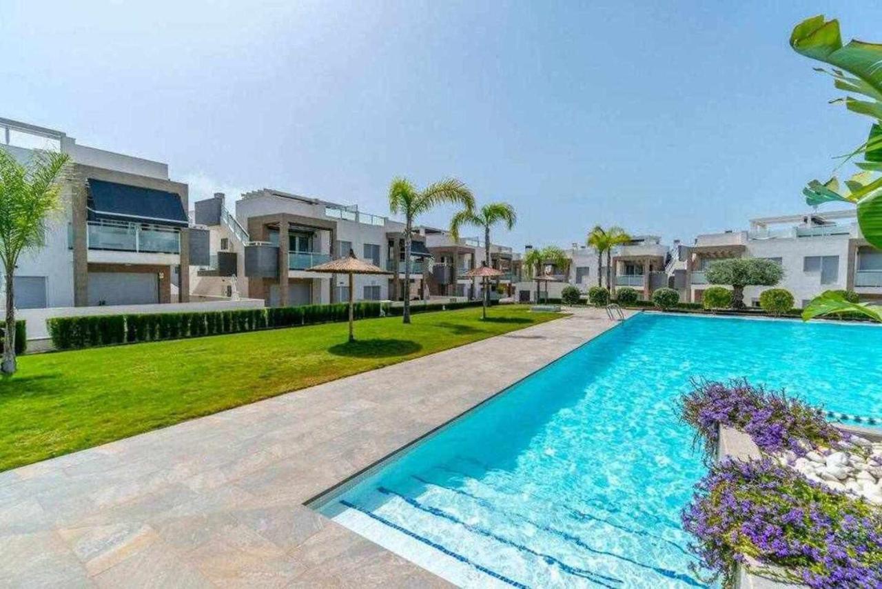 Espanhouse Caroline Bungalow 또레비에하 외부 사진