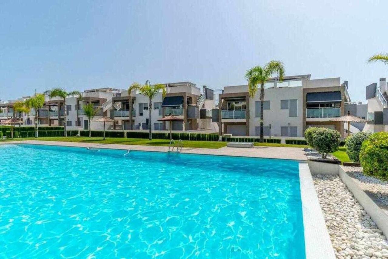 Espanhouse Caroline Bungalow 또레비에하 외부 사진