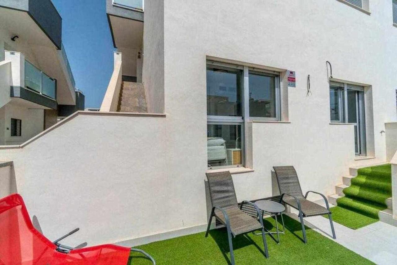 Espanhouse Caroline Bungalow 또레비에하 외부 사진