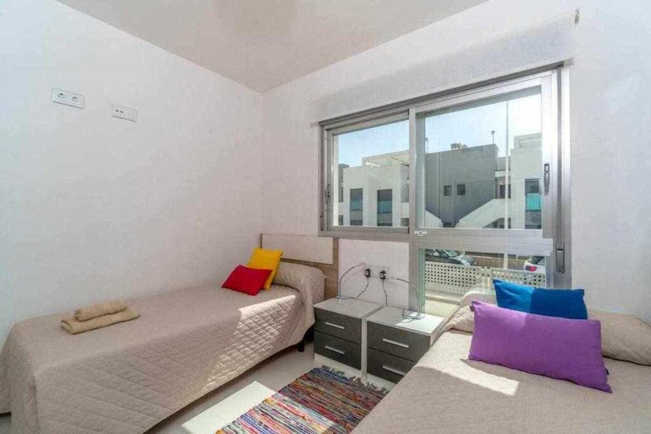Espanhouse Caroline Bungalow 또레비에하 외부 사진