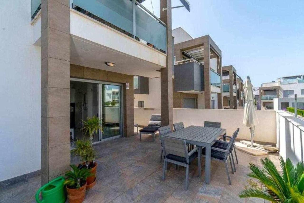 Espanhouse Caroline Bungalow 또레비에하 외부 사진