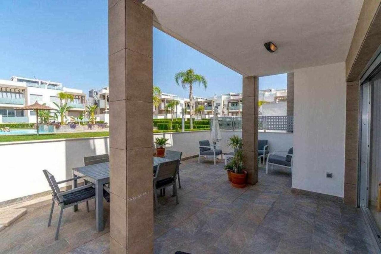 Espanhouse Caroline Bungalow 또레비에하 외부 사진