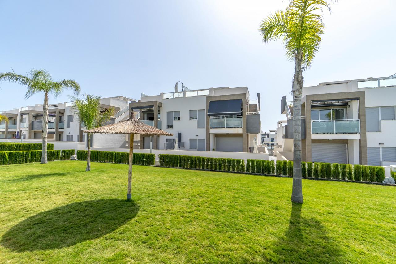 Espanhouse Caroline Bungalow 또레비에하 외부 사진