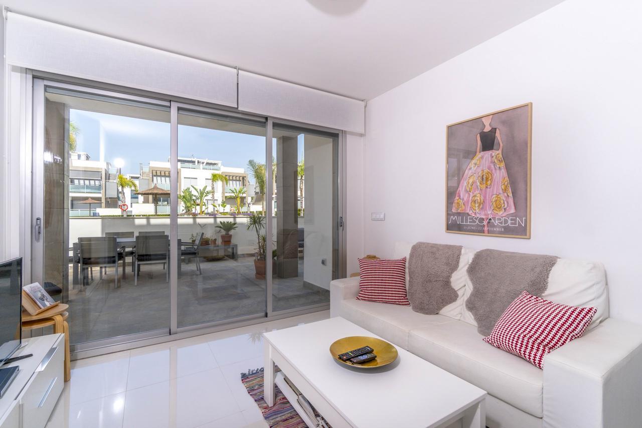 Espanhouse Caroline Bungalow 또레비에하 외부 사진
